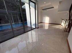 Greenwood Mews (D11), Terrace #471973381